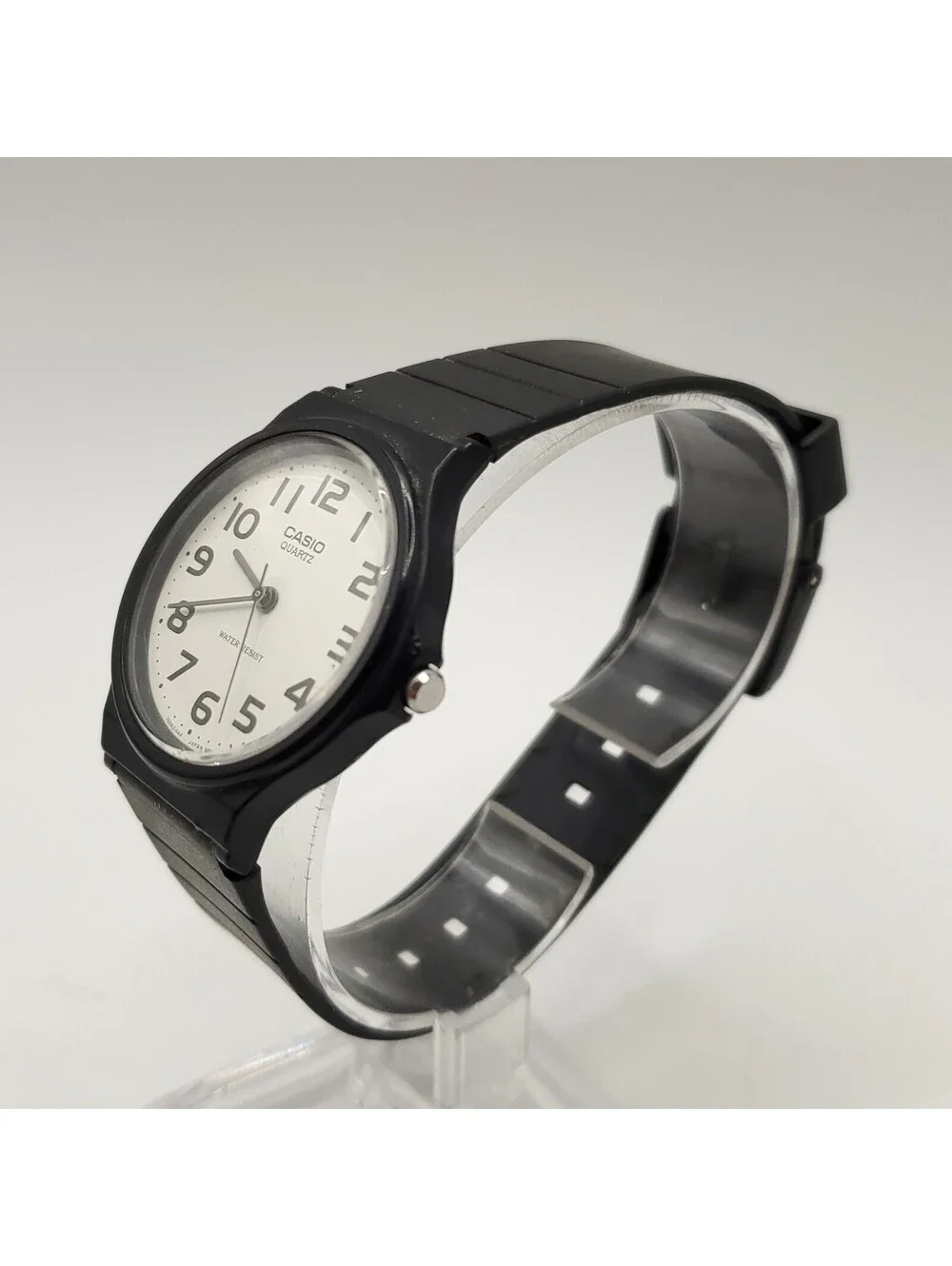 Casio MQ-24 1330 Quartz Unisex 33mm Watch New Battery